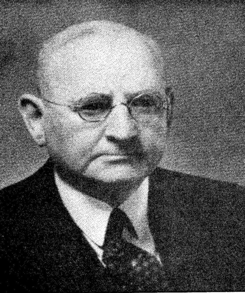 A closeup of Wilhelm Loewenstein.